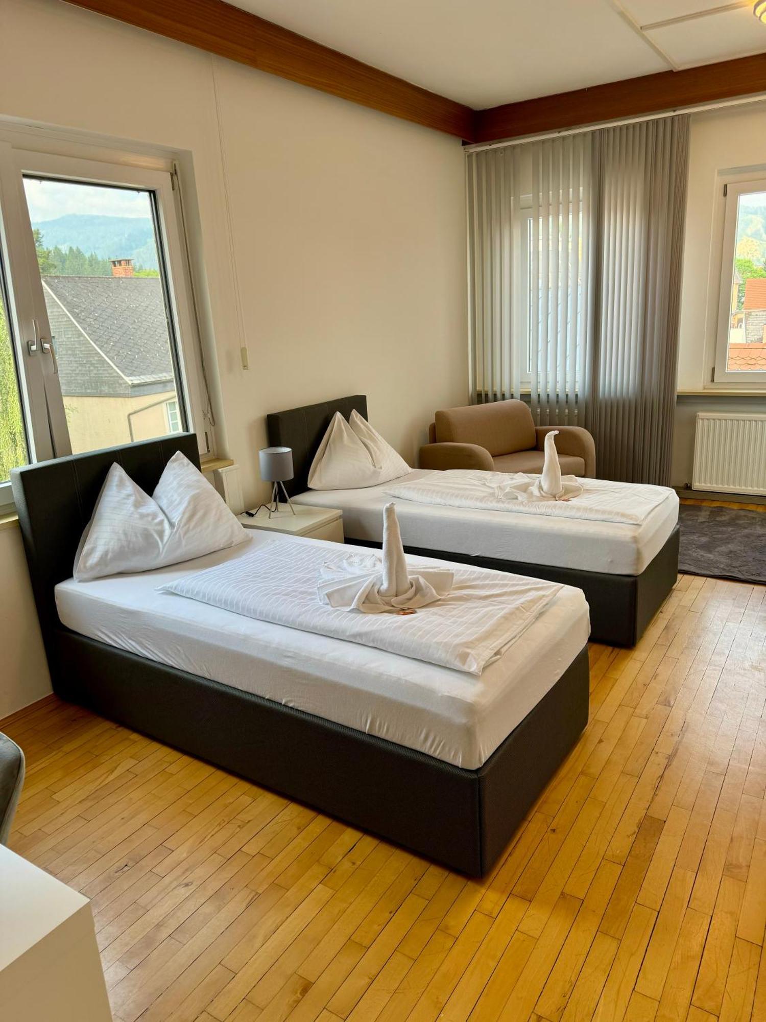 Stadthotel Schwerterbraeu Judenburg Luaran gambar